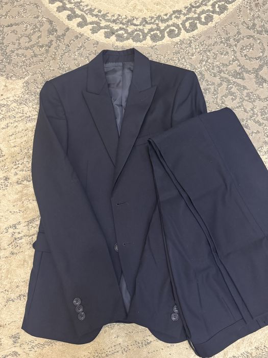 Продам мужской костюм