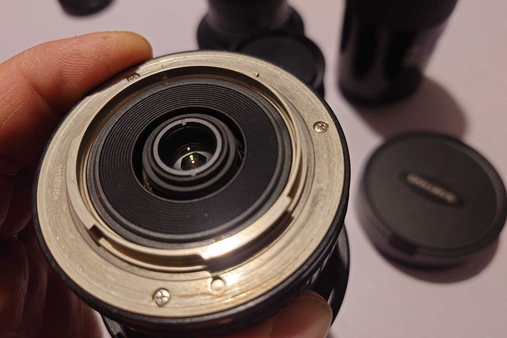 Obiectiv VoigTlander 19-35 mm f3.5-4.5 pentru Sony Montura A