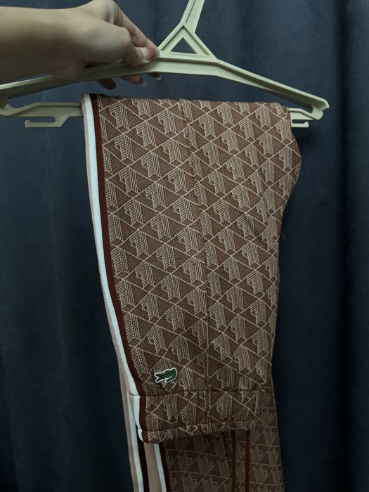 Двойка Lacoste поло и брюки