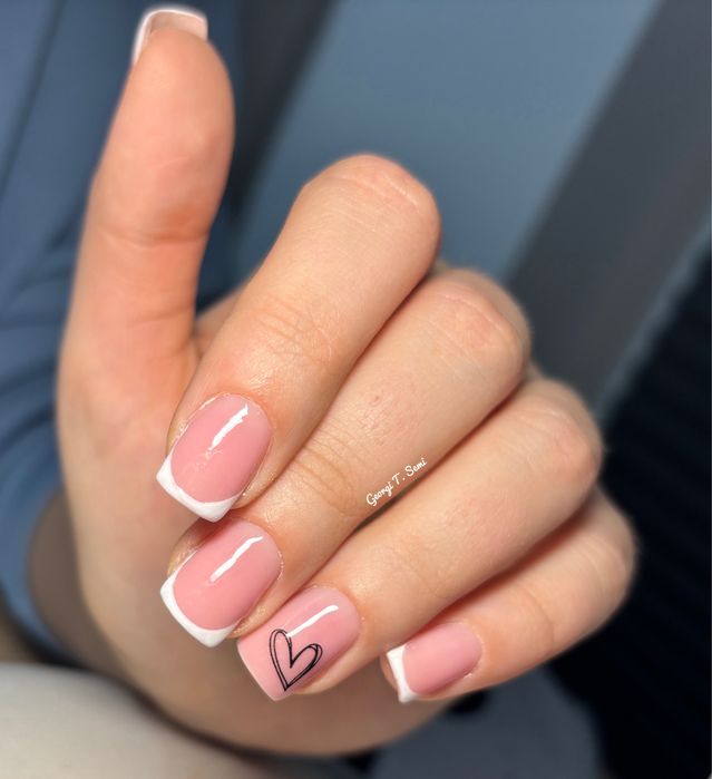 Pun unghii cu gel si semipermanente in Hărman