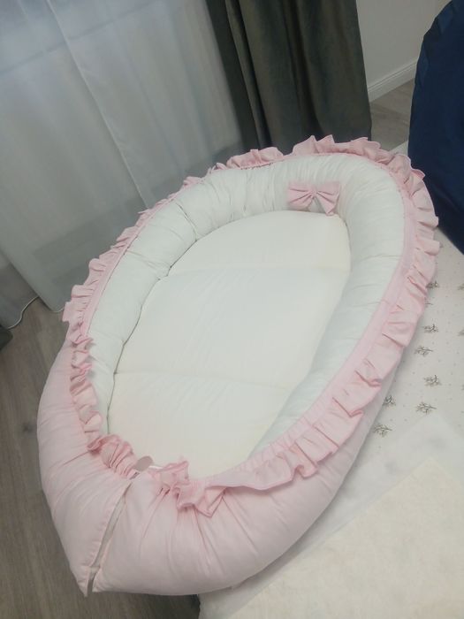 Baby nest bebeluși