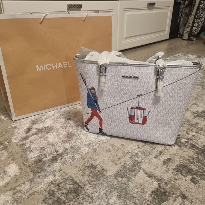 Geanta Michael Kors Jet Set Girls