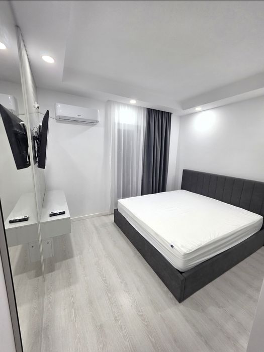 Inchiriere Apartament 3 camere Cosmopolis - loc de parcare inclus