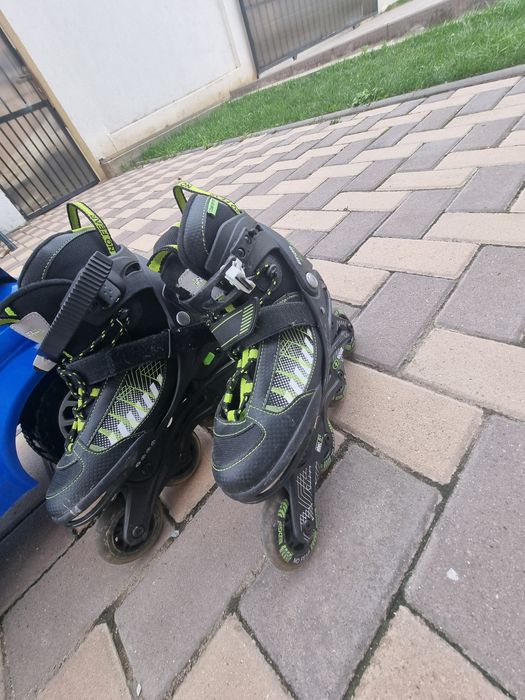 Role reglabile , merg pana la mărimea 39