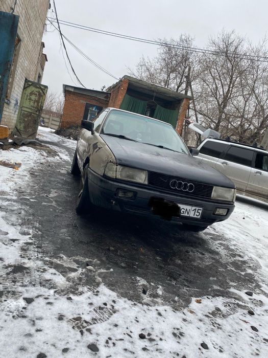 Продам ауди на ходу