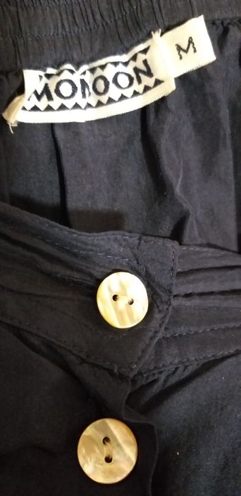 Fusta Monsoon midi M