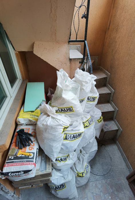 Oferim Servicii de Ridicat Moloz, 
Electrocasnice 
Debarasari Apartame