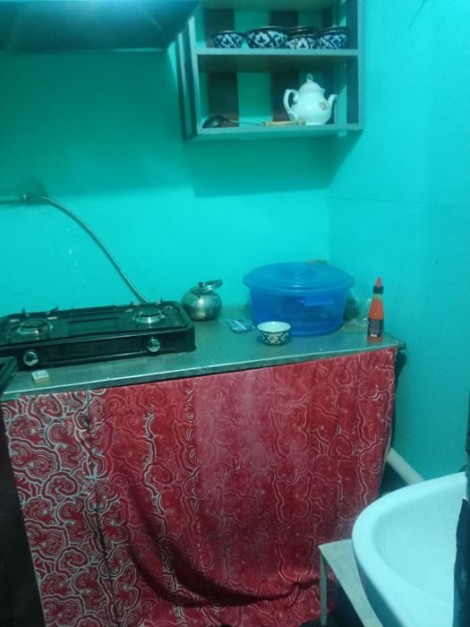 Qarshi shayxali dan dom sotiladi.