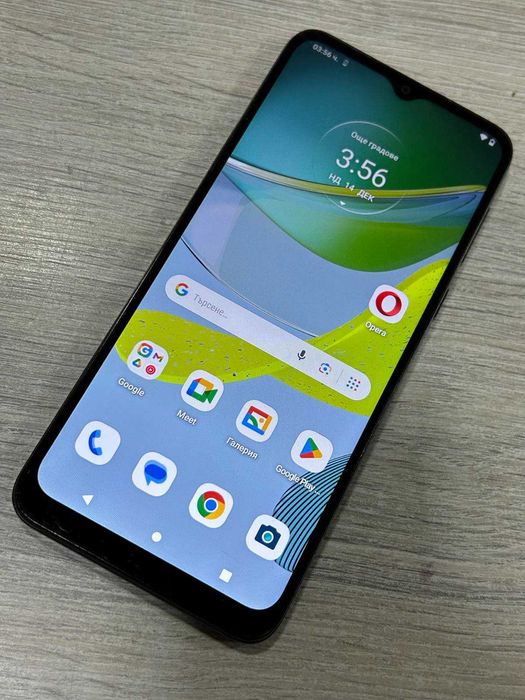 Motorola Moto E13 64GB 2GB RAM Dual