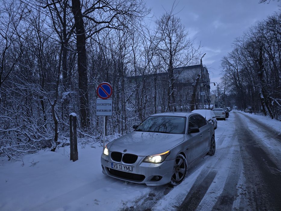 Vând sau schimb cu suv!