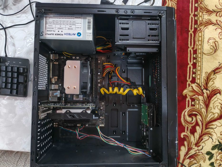 MB - Gigabyte B250M-D3V ‎CPU - i5 7500 4/4 GPU - RX 550 4GB 128bit