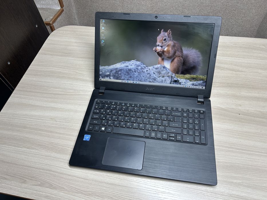 Почти новый Acer для работы и учебы