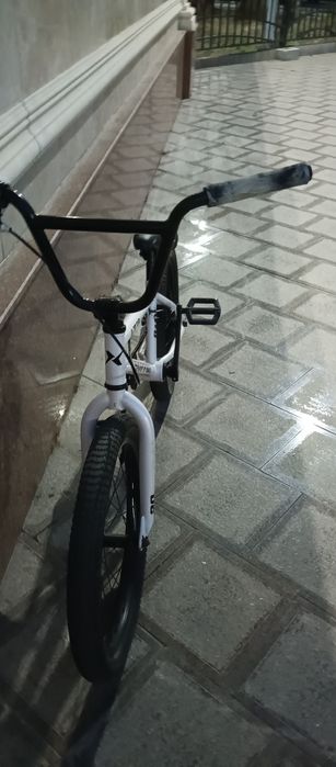 Продам Bmx Axis Hopper 20 дюйм срочно!!!