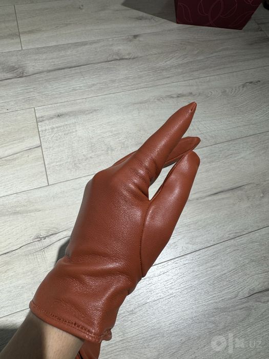 Перчатки новые коричневые