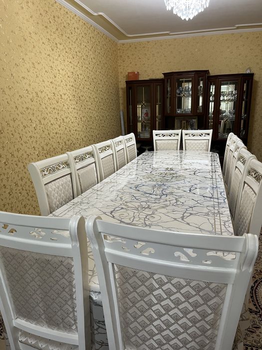 Стол , стулья и горка