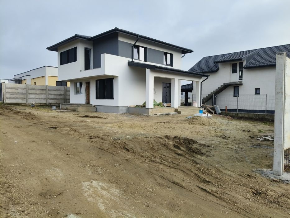 Vila Dragomiresti Vale