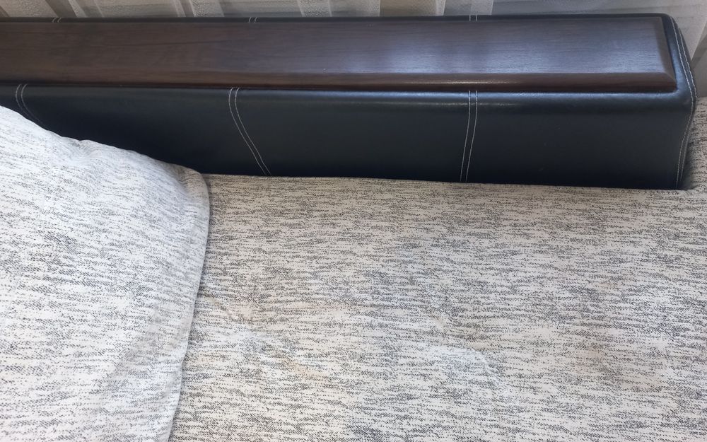 Продаю угловой диван