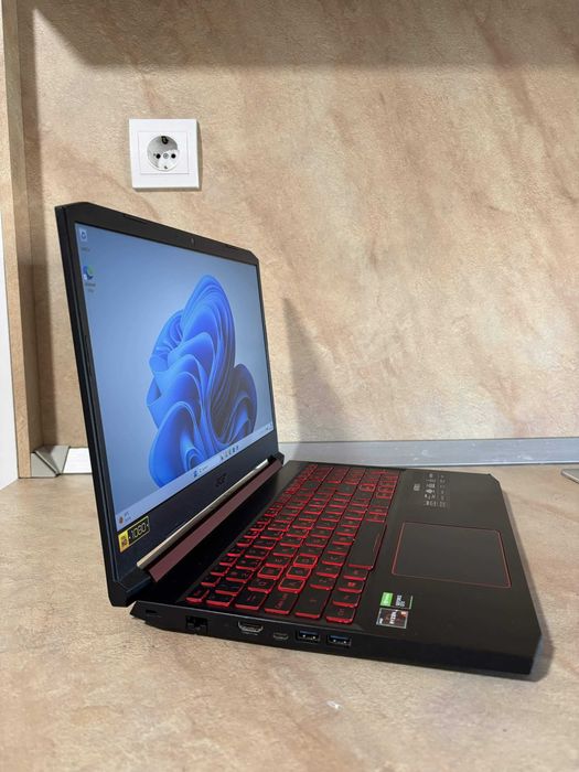 Лаптоп Acer nitro 5