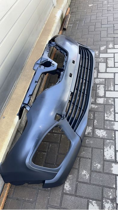 Передний бампер Renault Kaptur