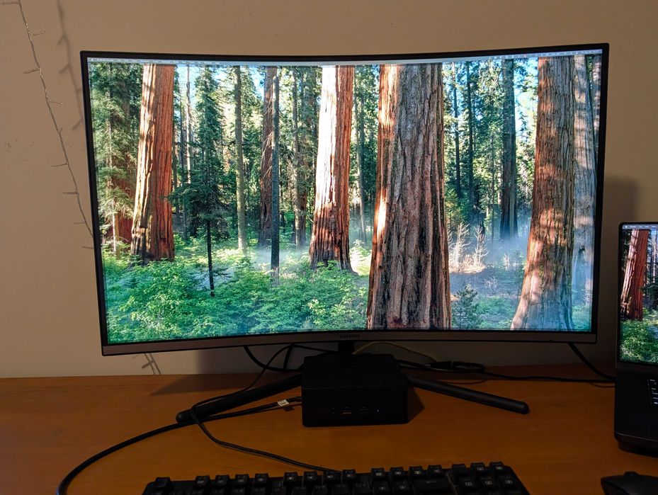 Monitor curbat  4K Samsung 32"