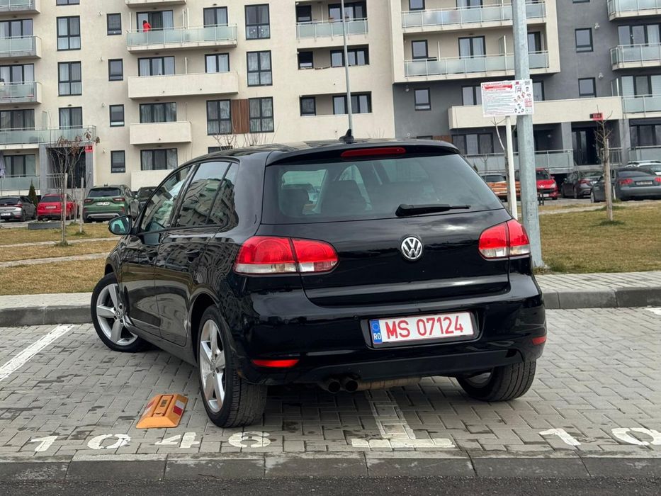 VOLKSWAGEN Golf 2011 — imagine 4