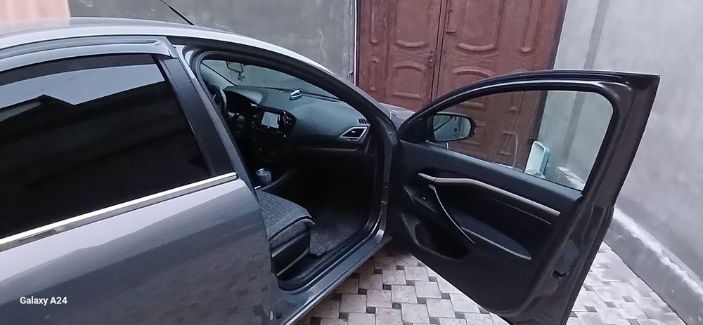 Lada vesta 1.8 mator