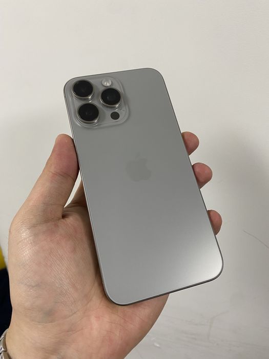 Продам iphone 15 pro max 256gb