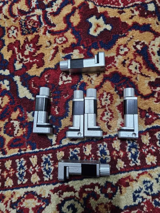 Комплект метални щипки за ремонт и залепване на дисплеи