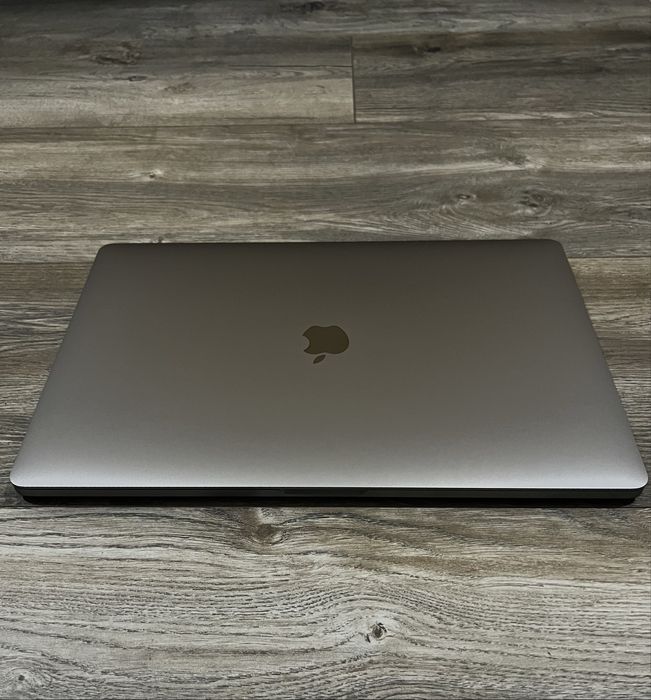 Отличен! Macbook Pro 16’ 2019 - Intel Core i9/ 32GB /1TB/ Touchbar