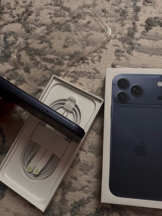 Iphone 17 pro max 256 gb темно синий