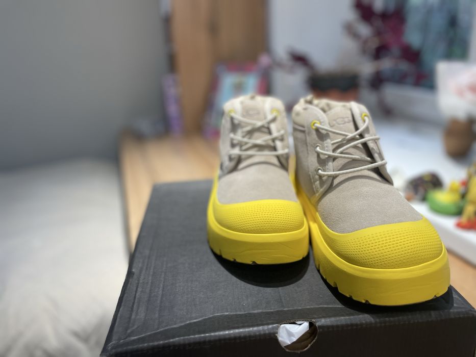Продам зимнюю обувь UGG оригинал