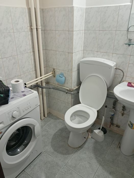 Dau in chirie ap 2 cam