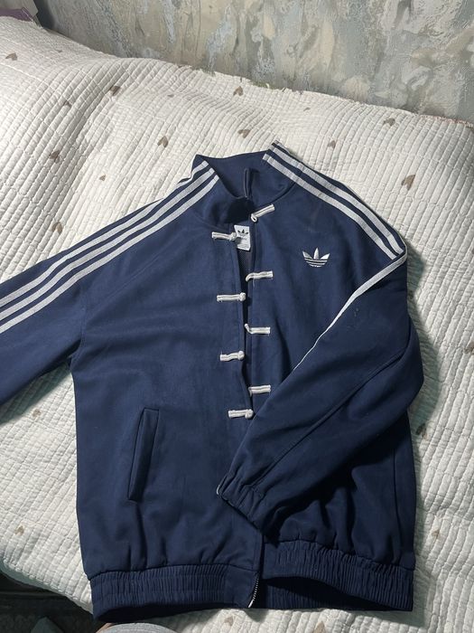 Продам женские одежды разные