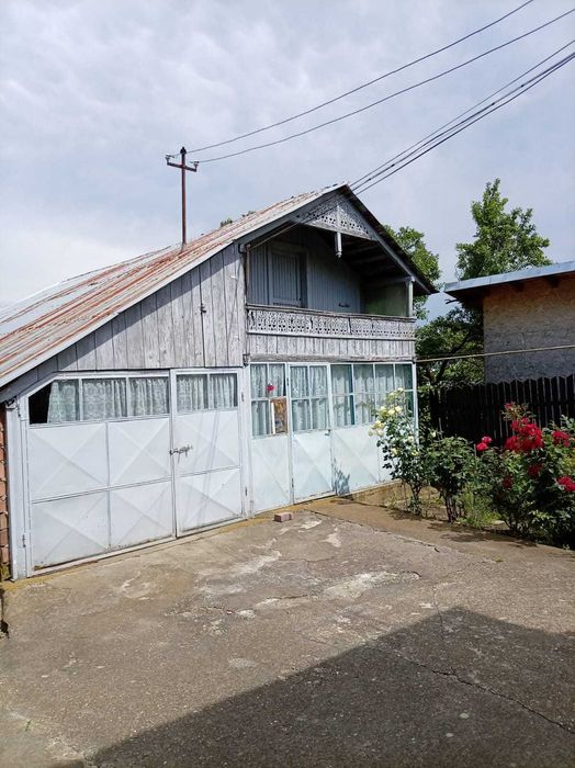 Casă cu teren 970 mp în Gornet, Prahova