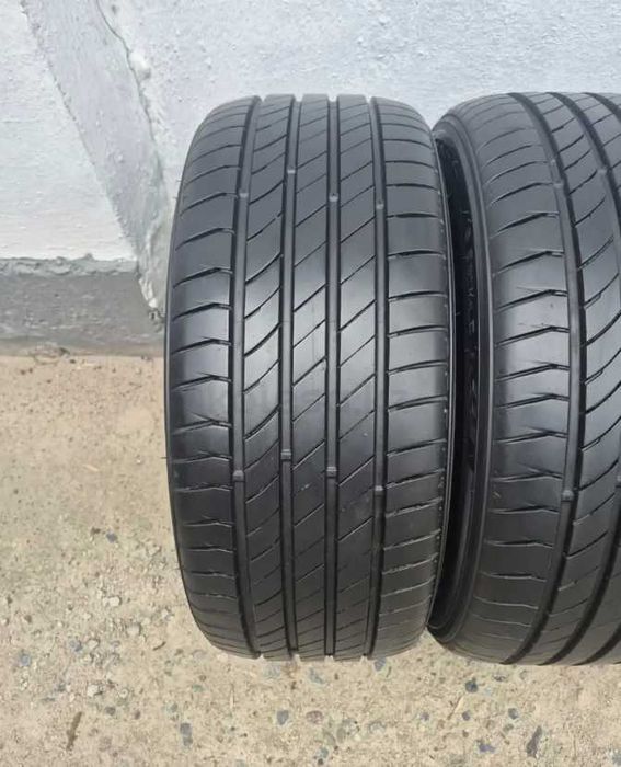 225/45R17 Kumho шины