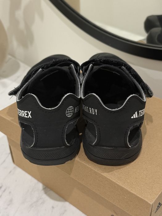 Обувь Adidas Terrex