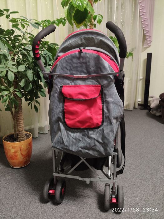 Продам детскую коляску