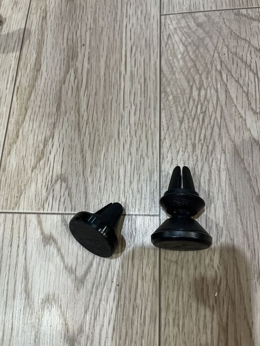 Держатели сотовых телефонов