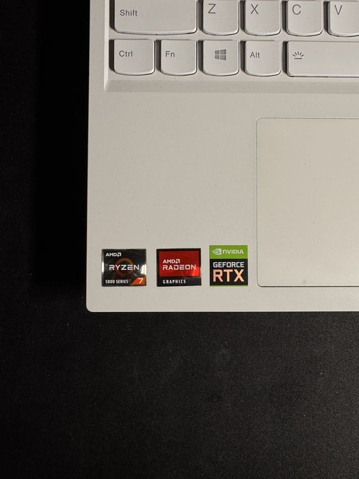 Laptop Gaming Lenovo 5 Pro