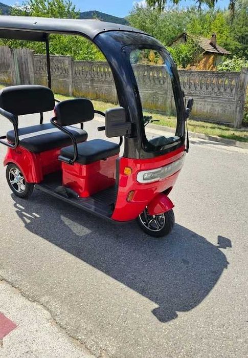 Tricicletă electrică KUBA OPTIMUS MAX cu cabină – 1000W, acte la zi