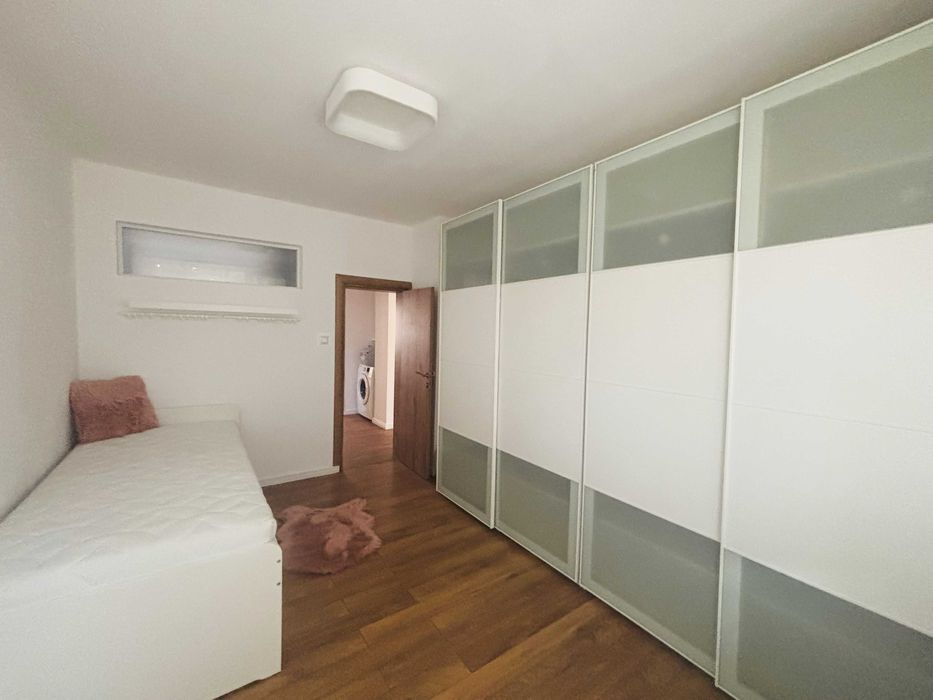 Дава се под наем Четиристаен апартамент в Карлово - 96 кв.м за 510 € - Снимка #11