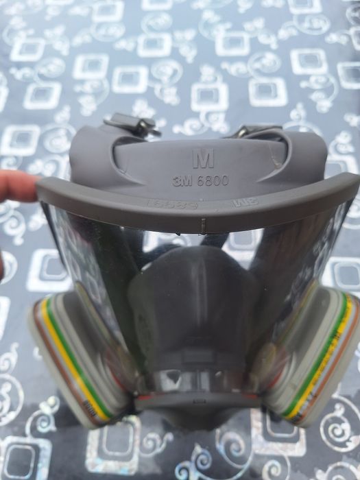 Vand masca 3M și filtre