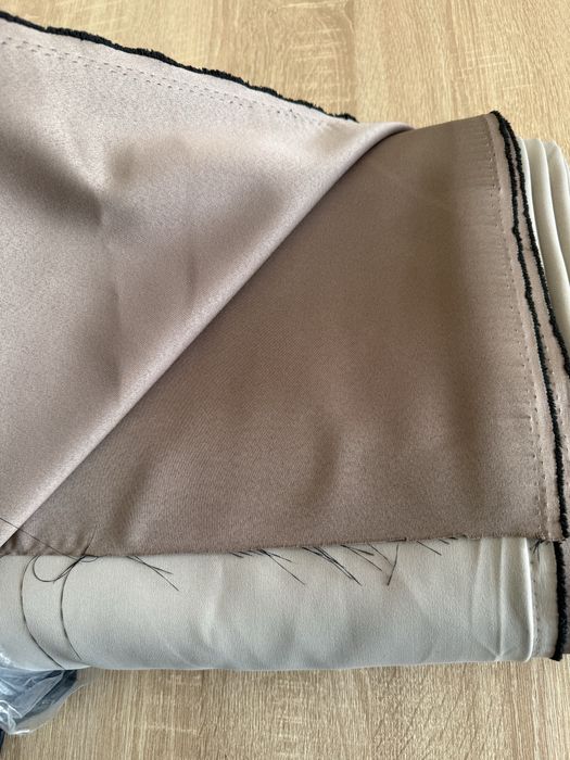 Продавам плат за перде - завеса