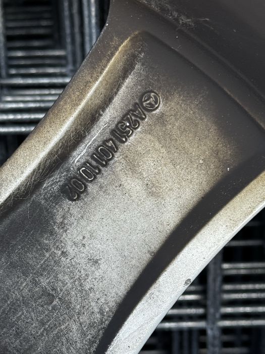 Гуми с джанти 17” мерцедес МЛ,ML,R klass,GLK,GL