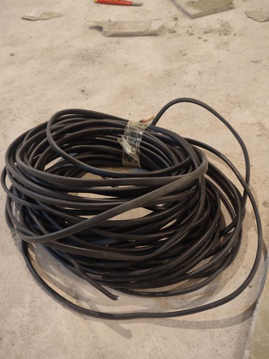 Продам кабель ВВГ 3*2.5 30 метр