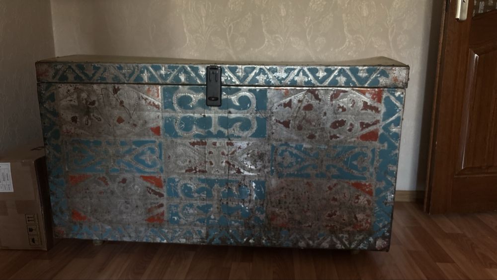 Сандык 3000 тг.