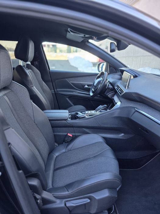 Peugeot 5008 GT.Line 1.5D 130Cp An 2020  !