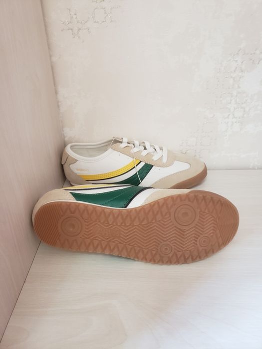 Кроссовки Zara,кожа+замша,для мальчиков и девочек,выходные,35 размер