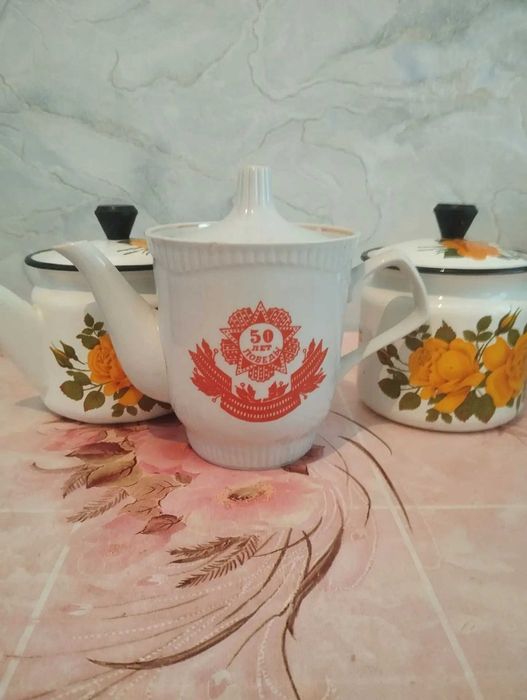 Заварной чайник, стекло