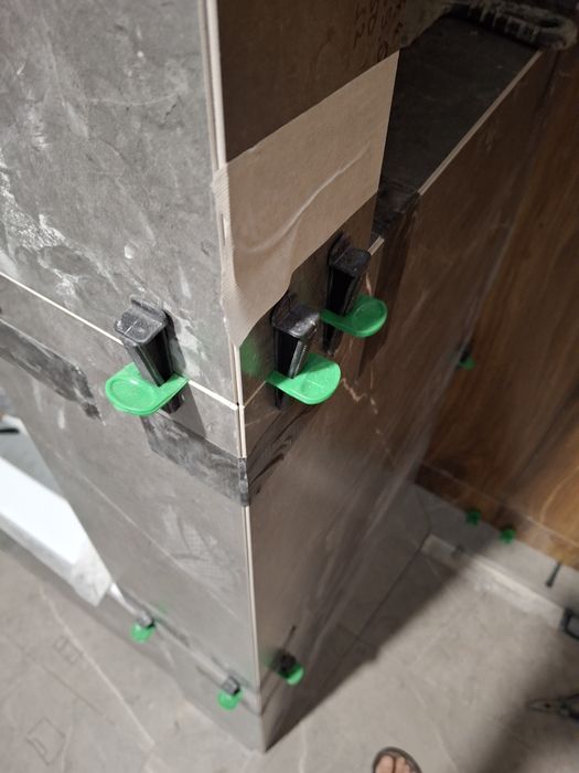 Кафельщик. Укладка плитки